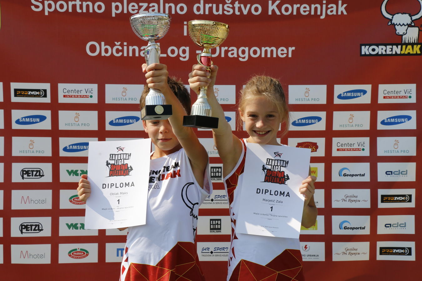 Izlozbeno-okno/_MG